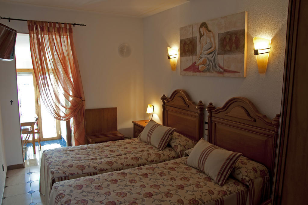 Hotel Hospederia Gemma La Lastrilla Pokoj fotografie